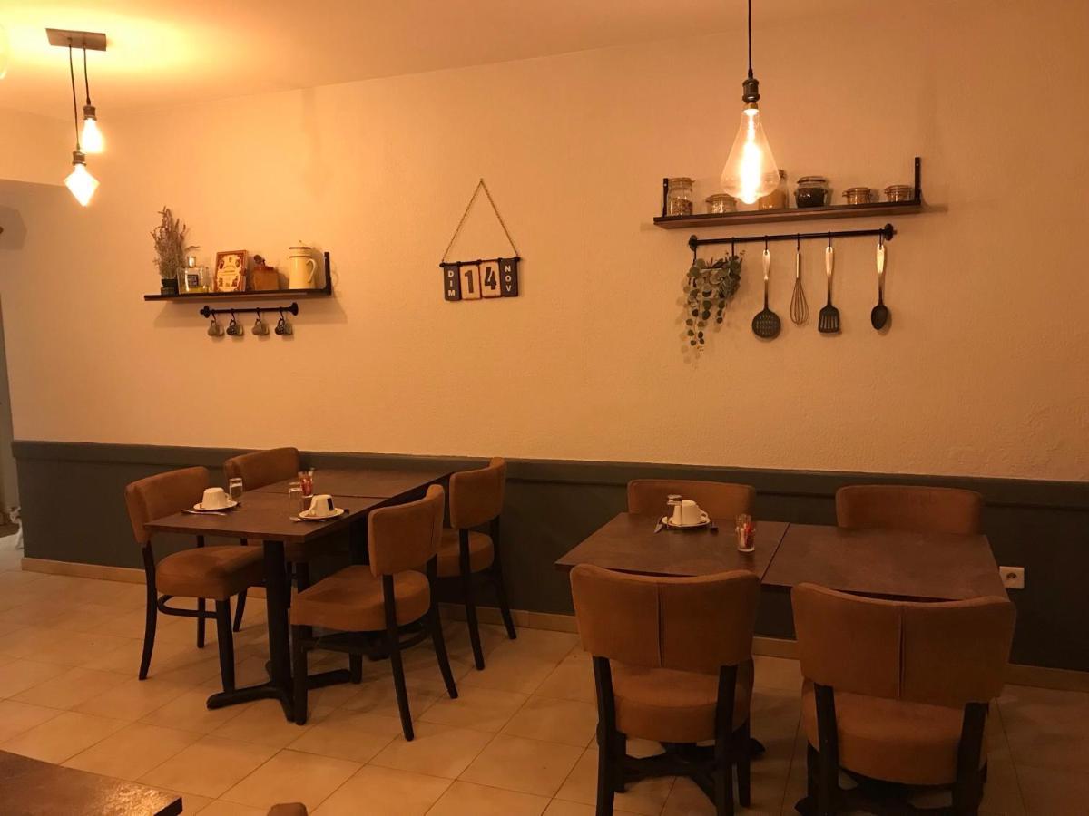 Hostellerie Le Mirabeau Peyrolles-en-Provence Екстер'єр фото